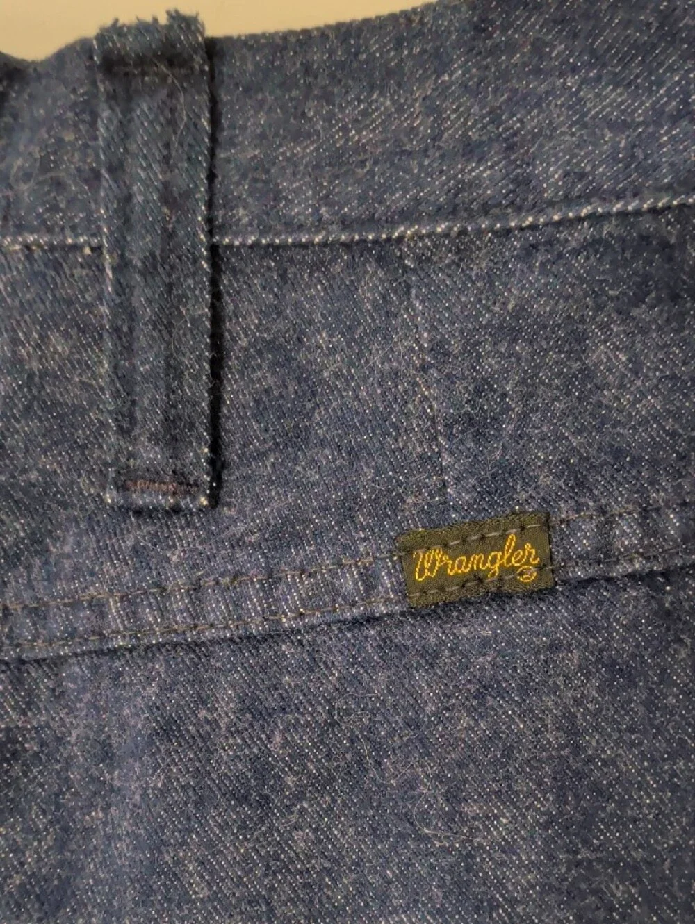 Vintage Wrangler Dark Blue Denim Patch Pocket Denim Jean Short Shorts USA Made